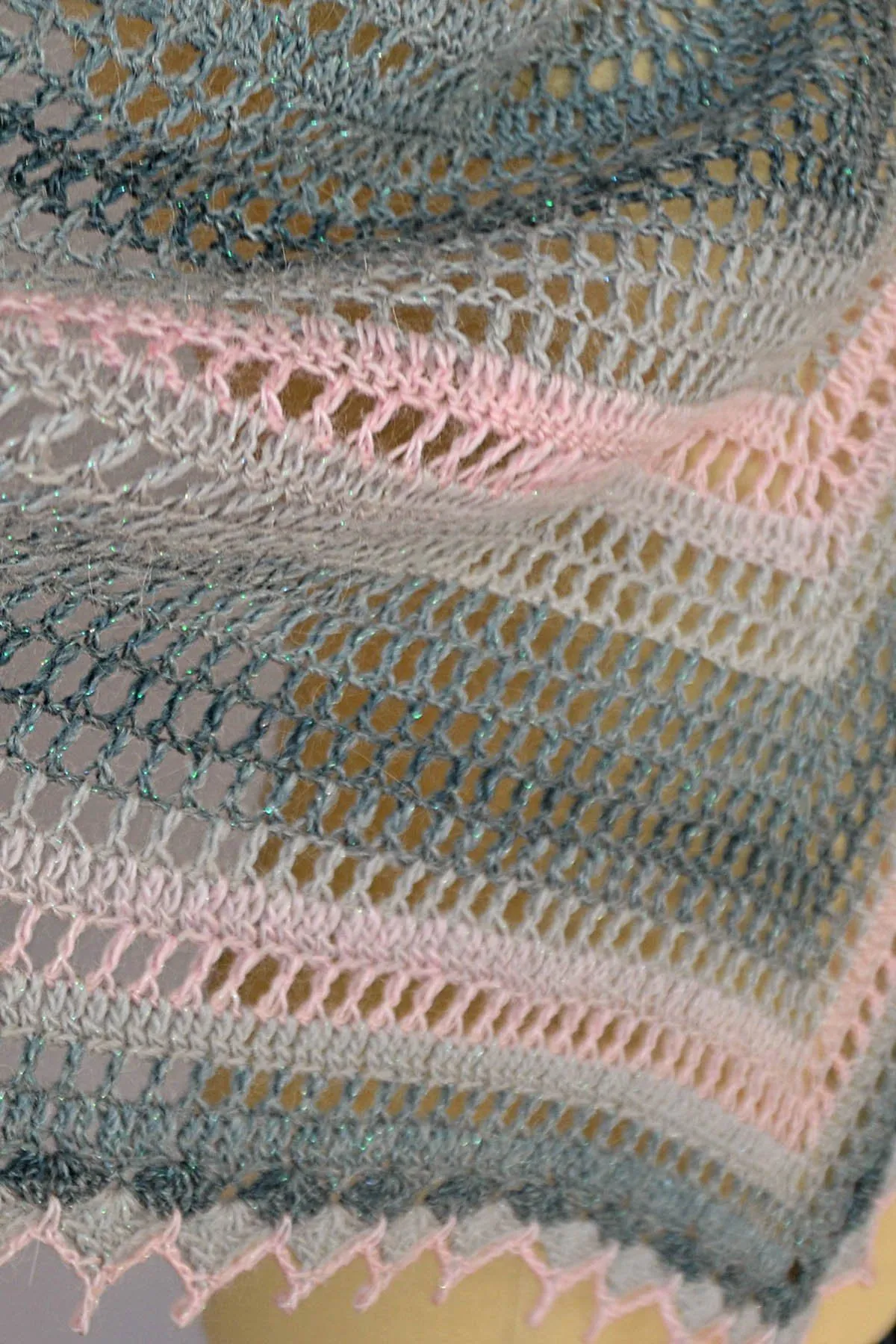 Dewdrops Shawl