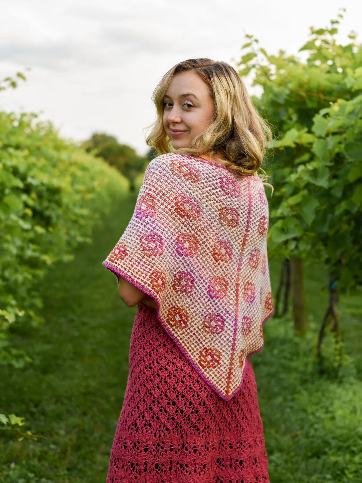 Dreams in Poppies <br/><small>knitting pattern</small>