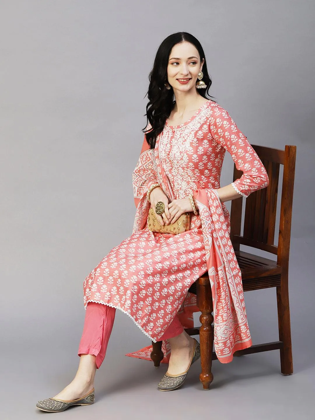 Floral Printed Resham Aari Embroidered Kurta With Pants & Printed Dupatta - Peach