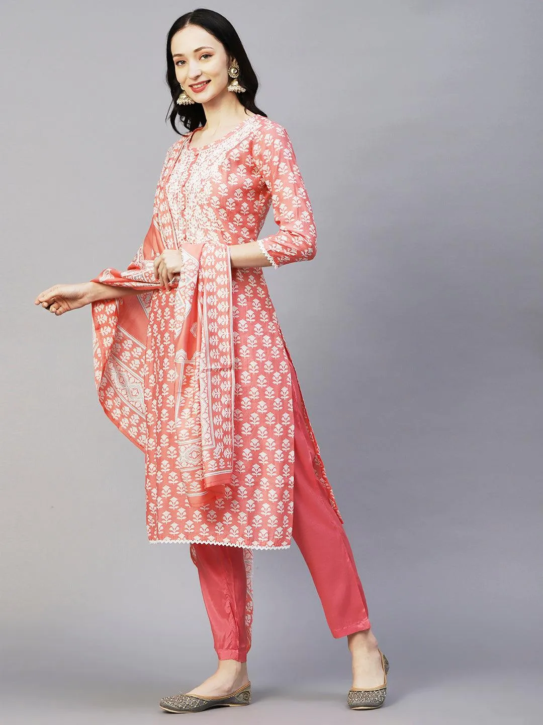 Floral Printed Resham Aari Embroidered Kurta With Pants & Printed Dupatta - Peach