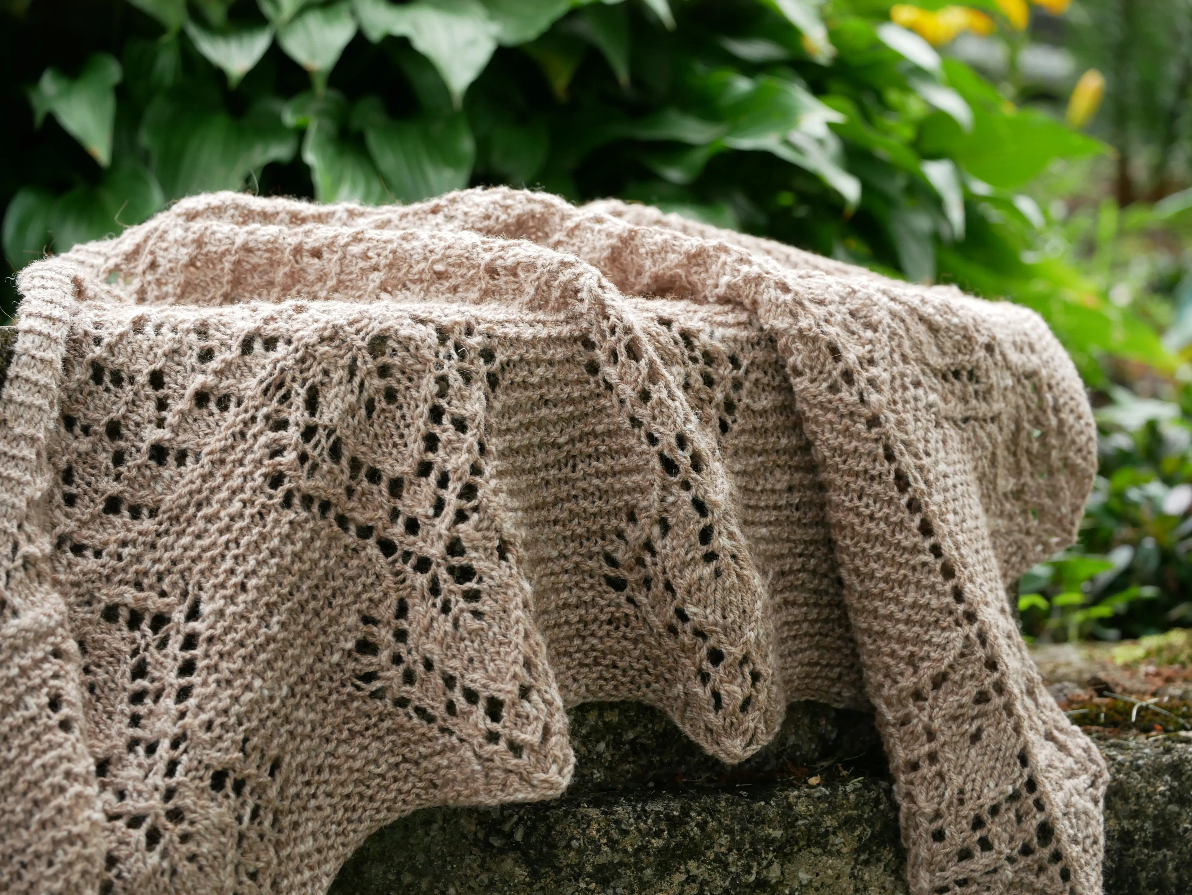 Gray Garden <br/><small>knitting pattern</small>