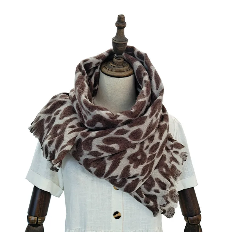 Large rectangular classic leopard print warm scarf Women's imitation cashmere fleece shawl