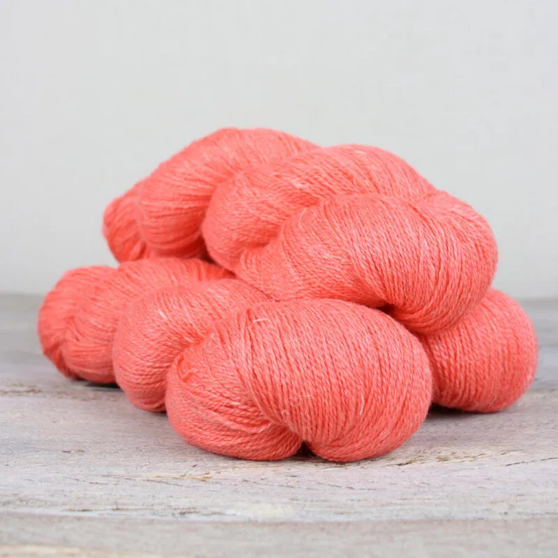 Meadow Light Fingering | The Fibre Co.