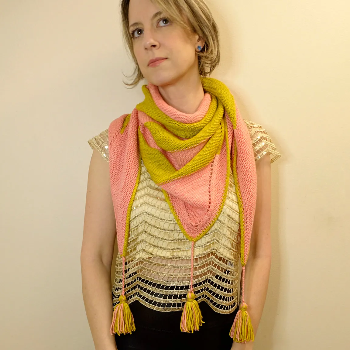 paralleling shawl {knitting pattern}