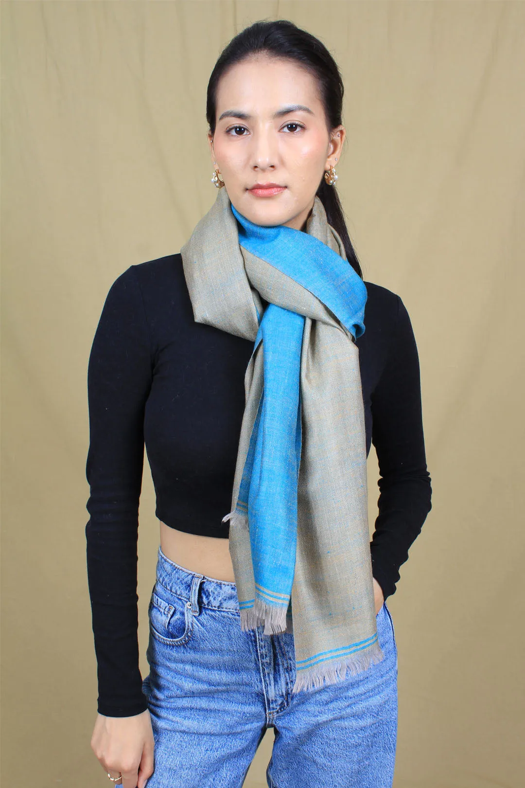 Rinzen Dual Colour Cashmere Stole