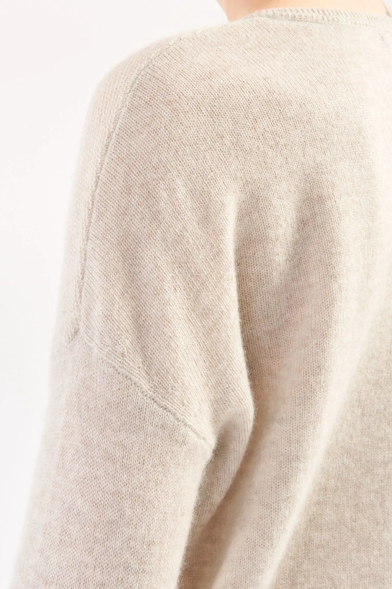 Robertson Madison 100% Cashmere Crewneck CC-221 | Oat | Clearance Final Sale