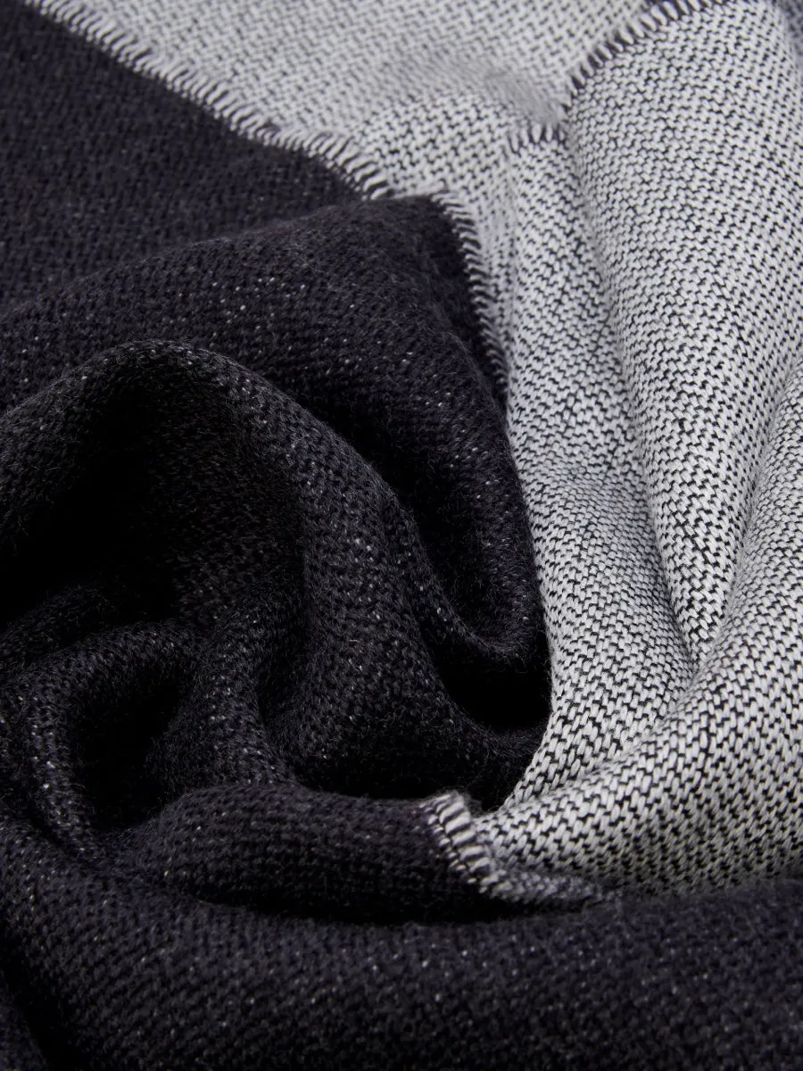 Romeo (blue/grey) - warm and soft scarf from 100% wool