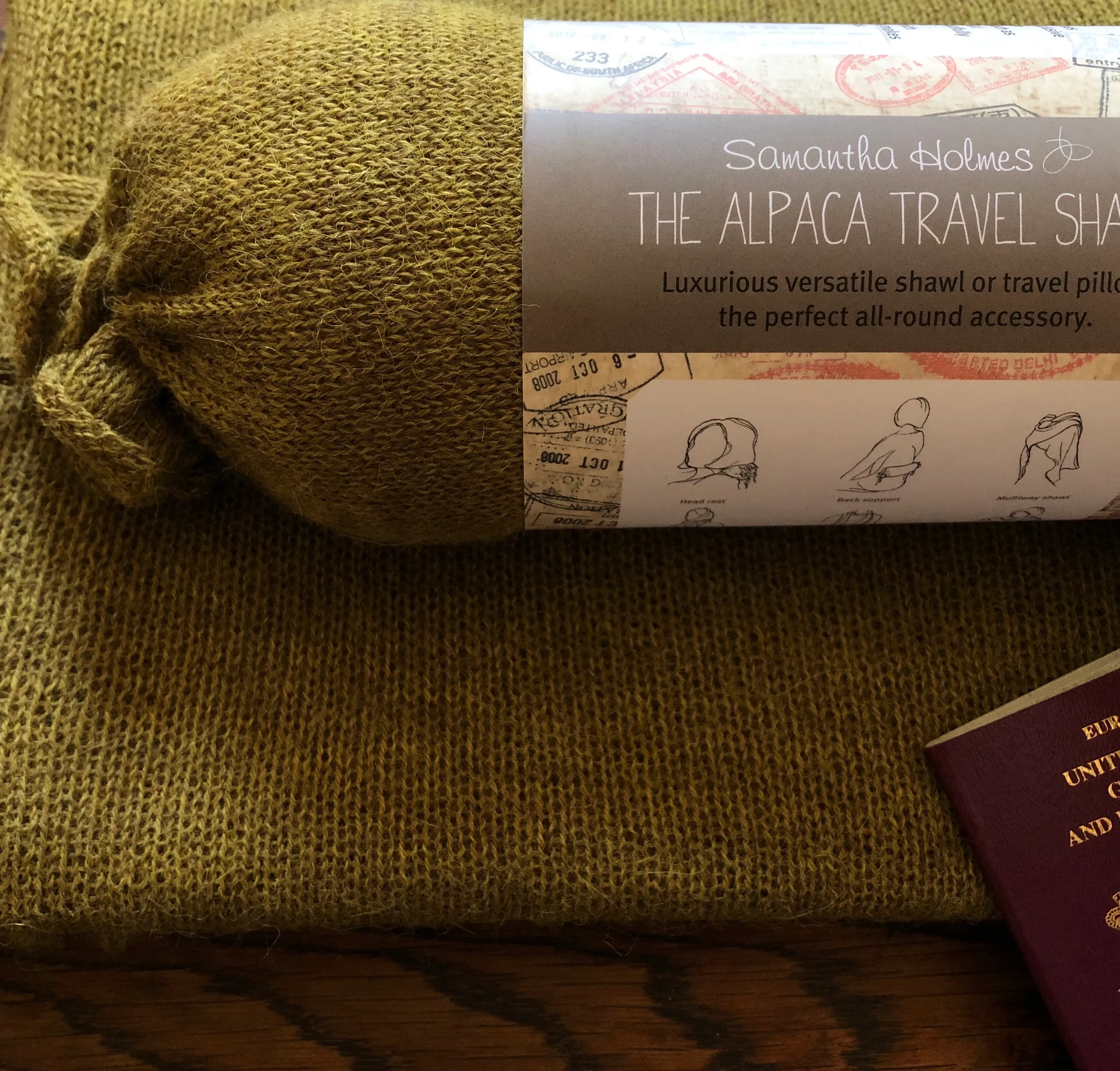 Samantha Holmes Alpaca Travel Shawl in Bag