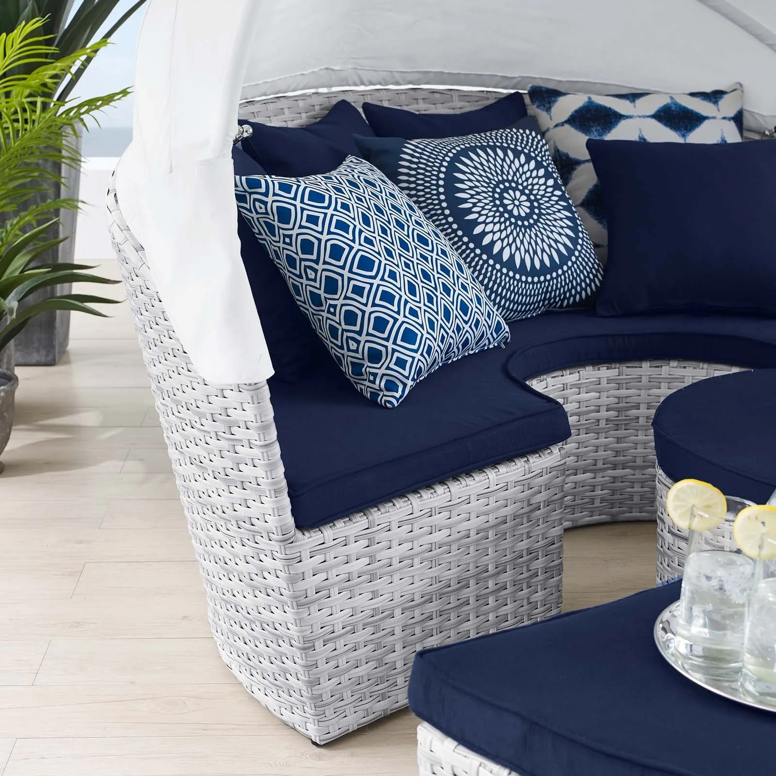 Scottsdale Canopy Sunbrella Outdoor Patio Daybed