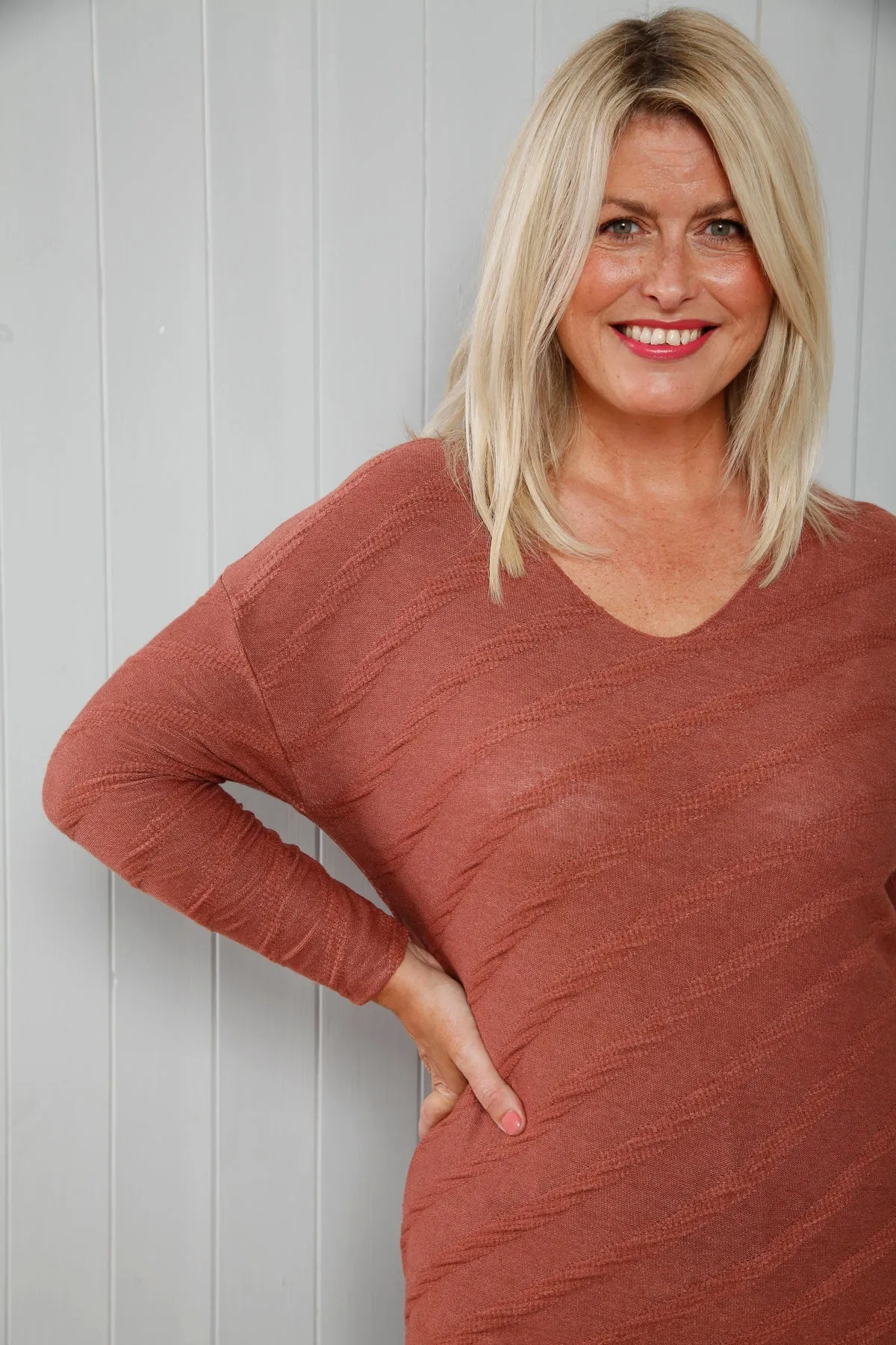 Veronica V neck Top Chesnut