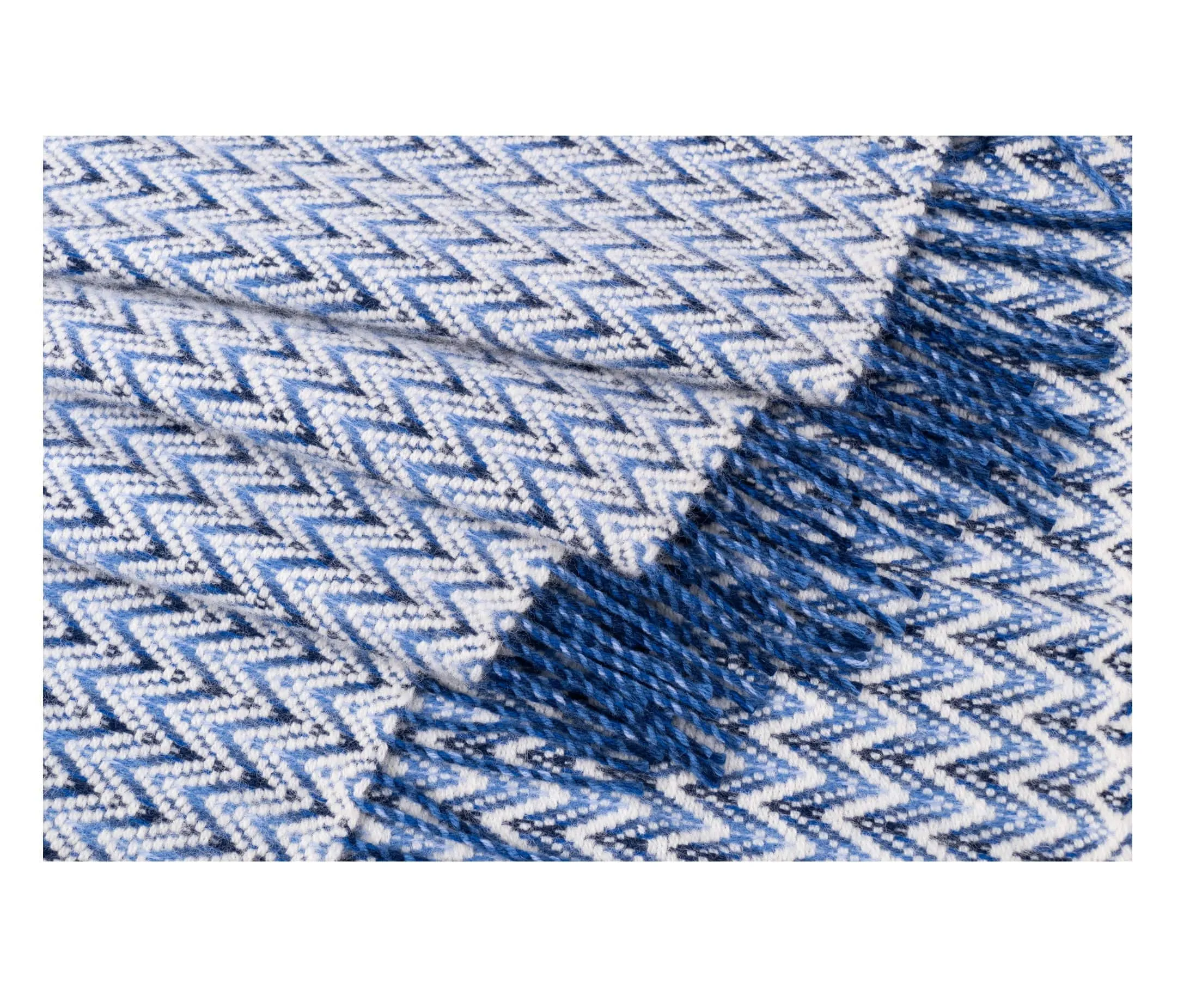 Wave Wool Design blanket throw - Blue