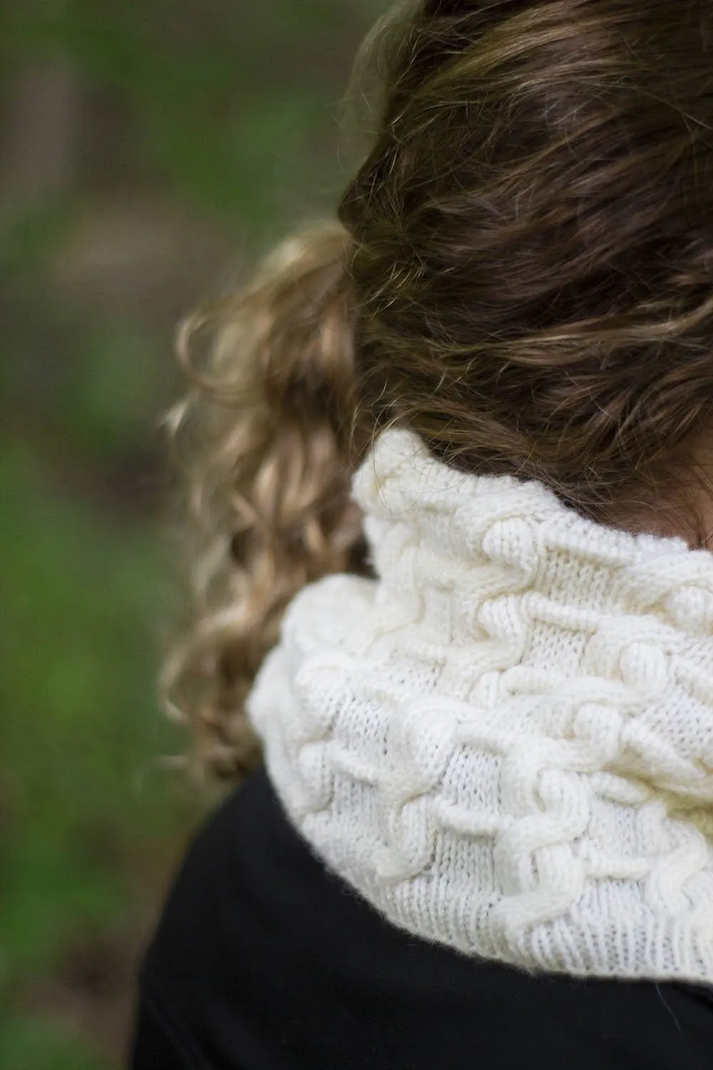 White Locust Cowl